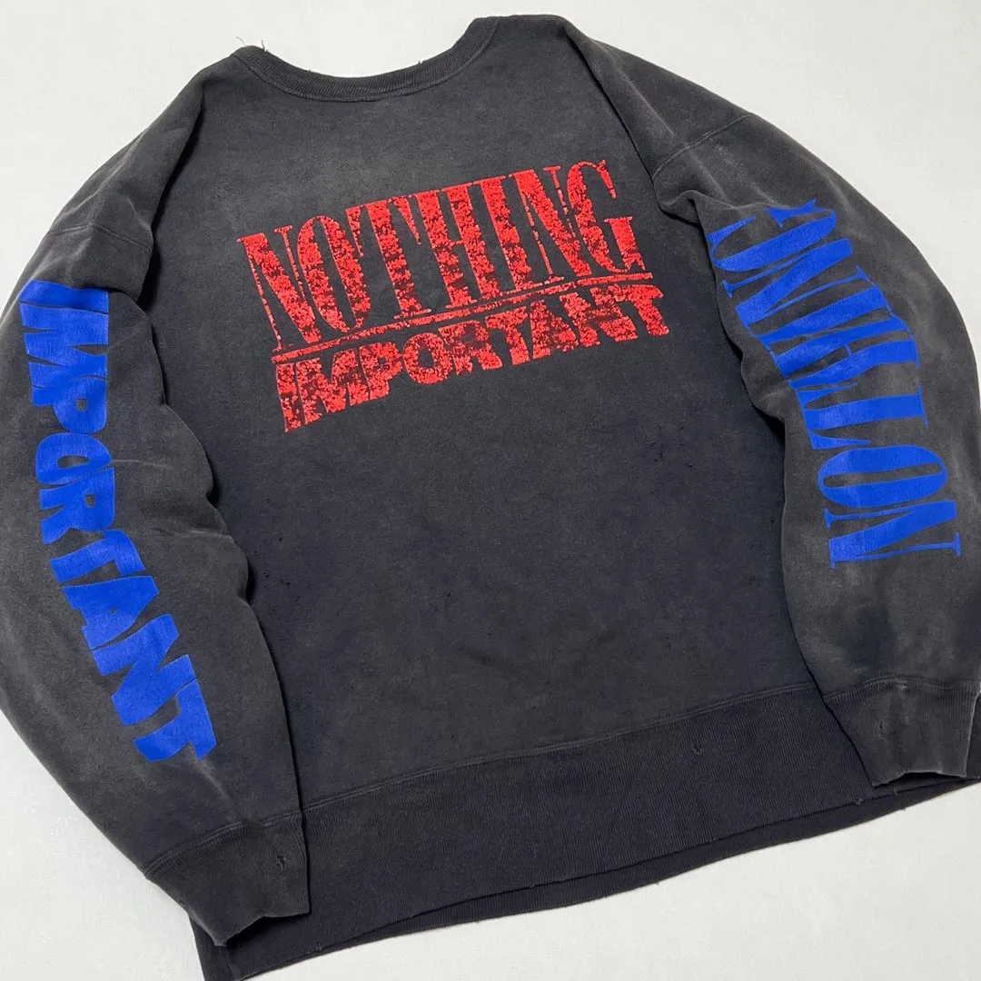 SAINT Mxxxxxx × Kosuke Kawamura KK_CRW SWT/NOTHNG IMP/BLK joint model Holy Infant Tadpole retro distressed sweatshirt, washed black S-XL Assute dyeing, genuine whole garment sprayed with horsetail fading process, collar/cuffs frayed in many places, front and rear panels/sleeves super complicated hanging grinding, heavy washing and distressing, correct fruit mark/angel mark
